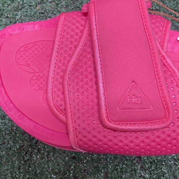 NWT Adidas x Pharrell Chancletas men’s 10 women’s 11 (OKPM-07-083) - Picture 5 of 8